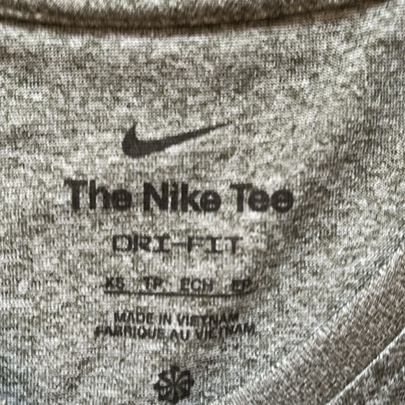 NWT!! Nike Dri Fit tank top, size women’s x-small - Picture 9 of 10